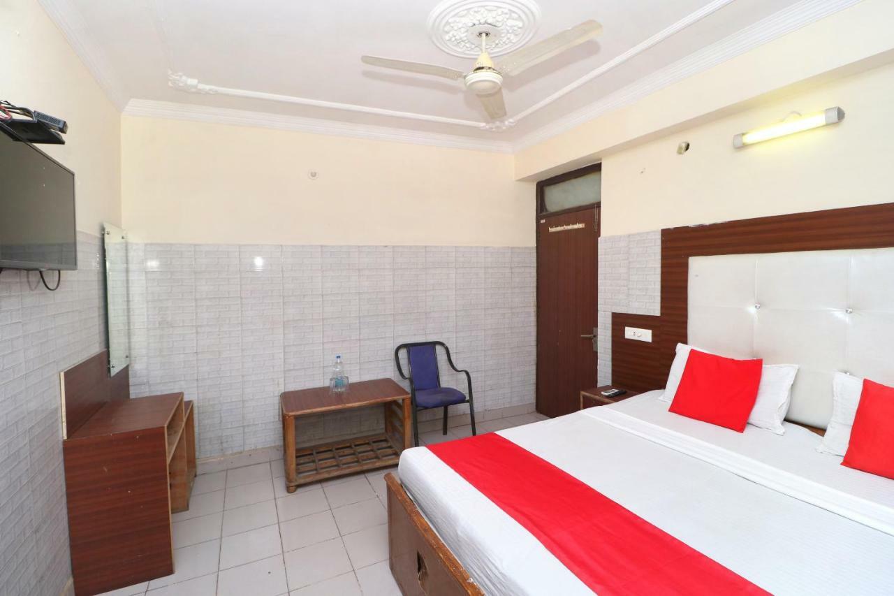 Oyo 38170 Hotel Grand Plaza Chandīgarh 外观 照片