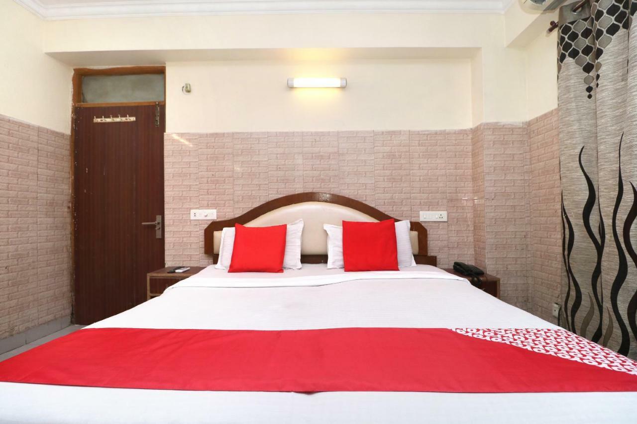 Oyo 38170 Hotel Grand Plaza Chandīgarh 外观 照片