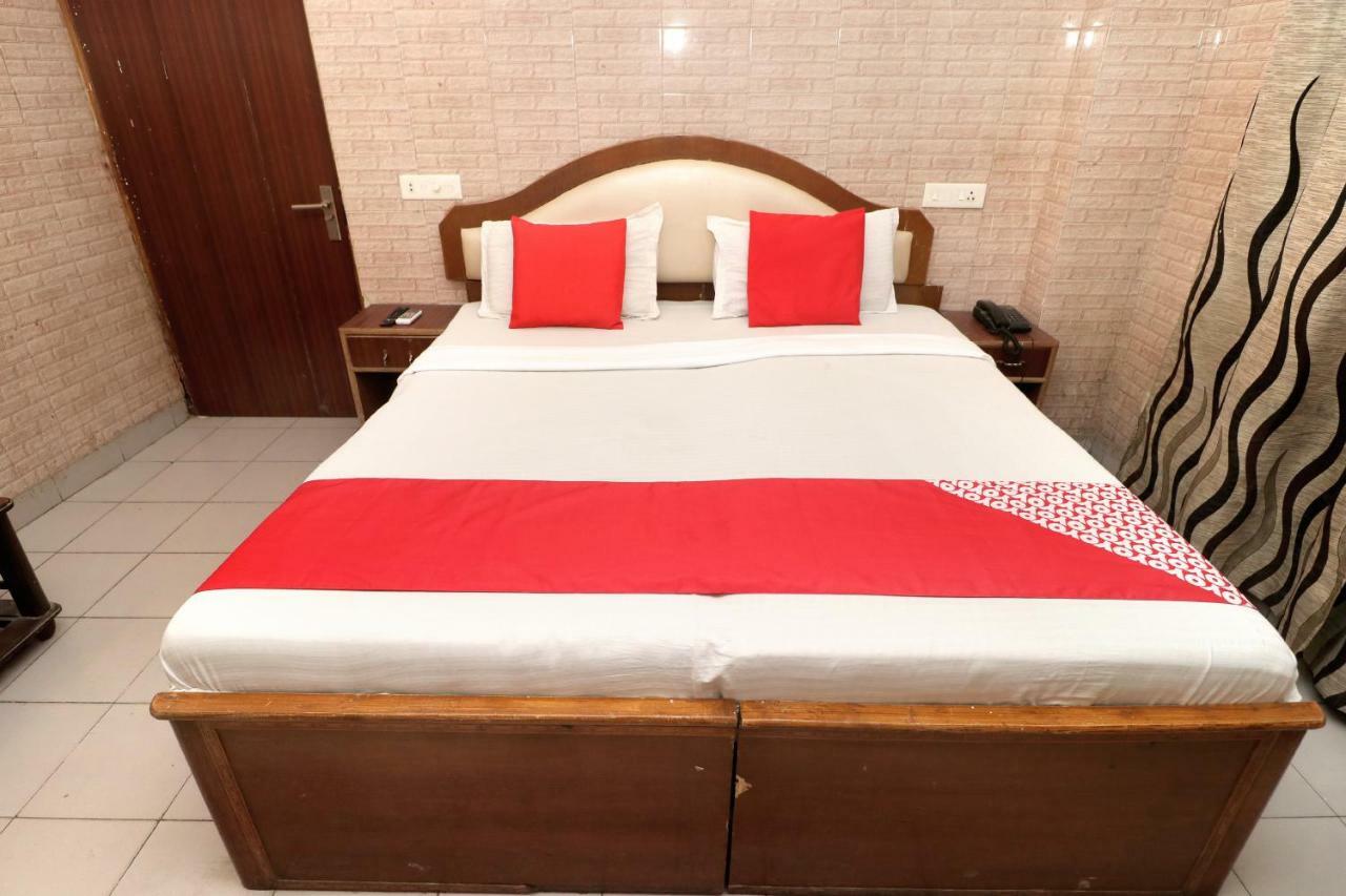 Oyo 38170 Hotel Grand Plaza Chandīgarh 外观 照片
