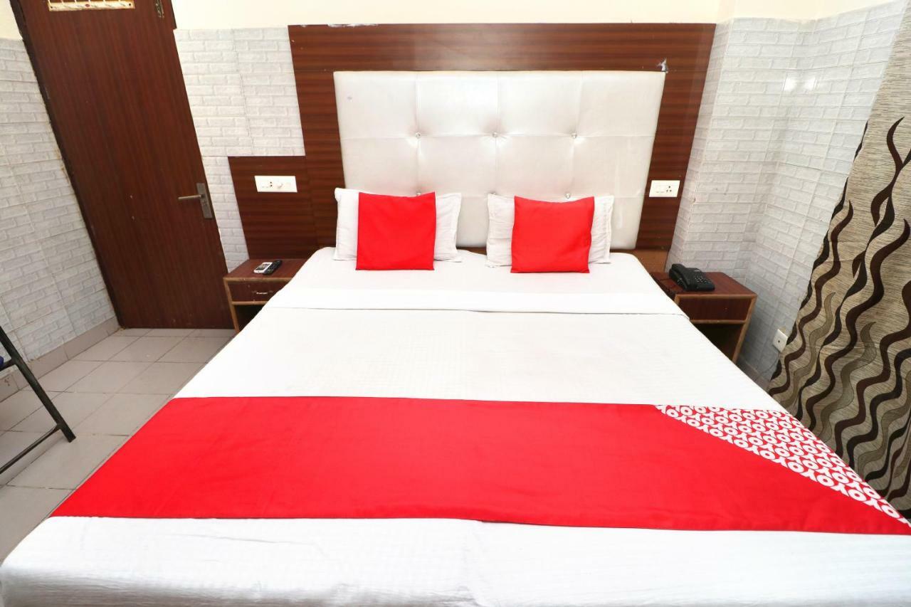 Oyo 38170 Hotel Grand Plaza Chandīgarh 外观 照片